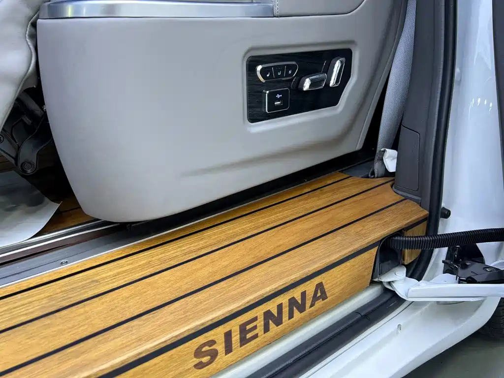 Toyota Sienna 2015 2015 3.5L 2WD L