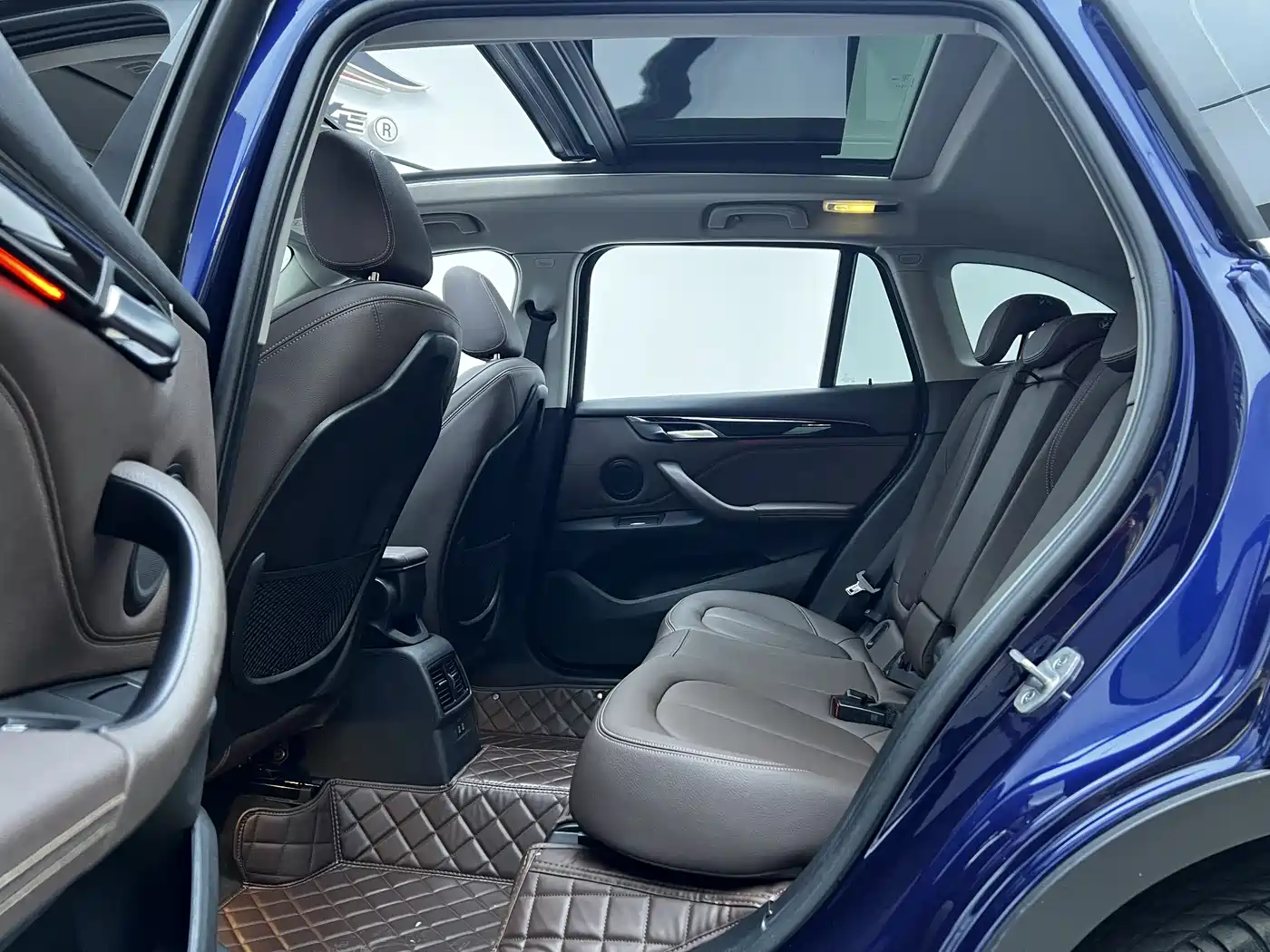 BMW X1 2020 sDrive20Li Premium Edition фото 15