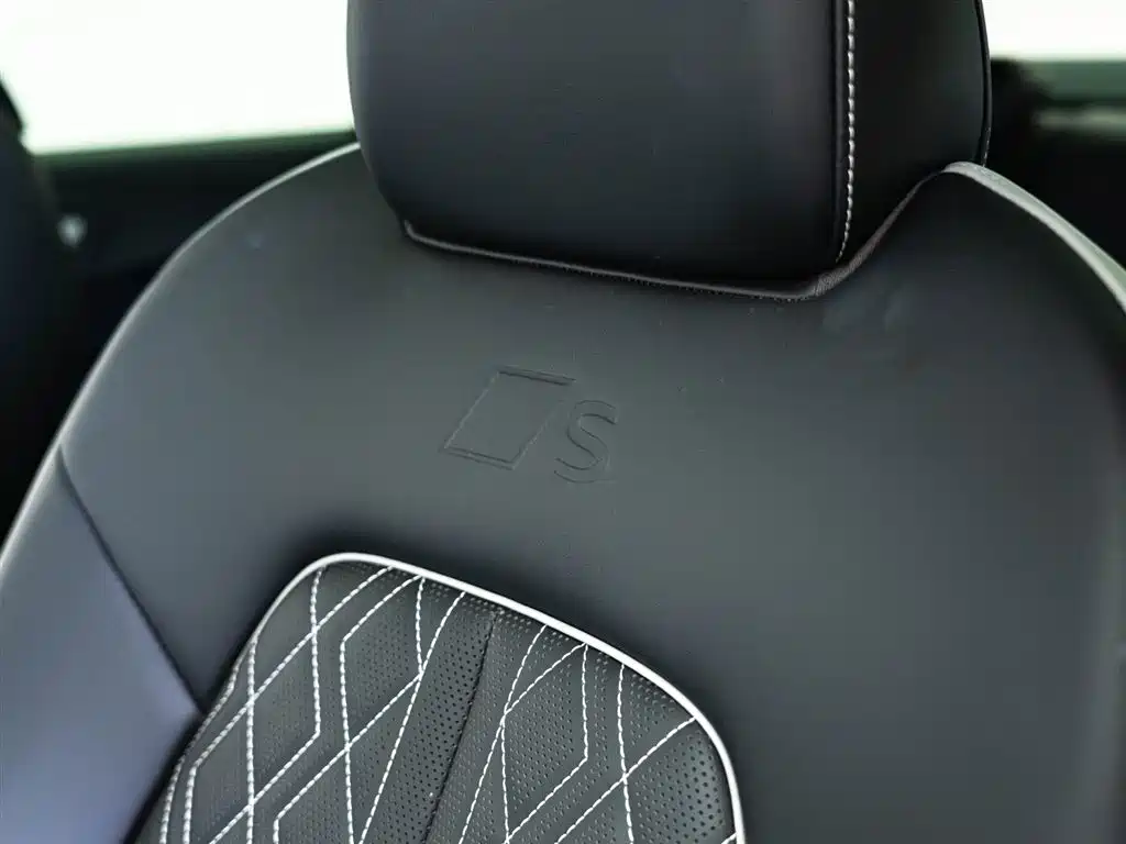 AUDI A5L