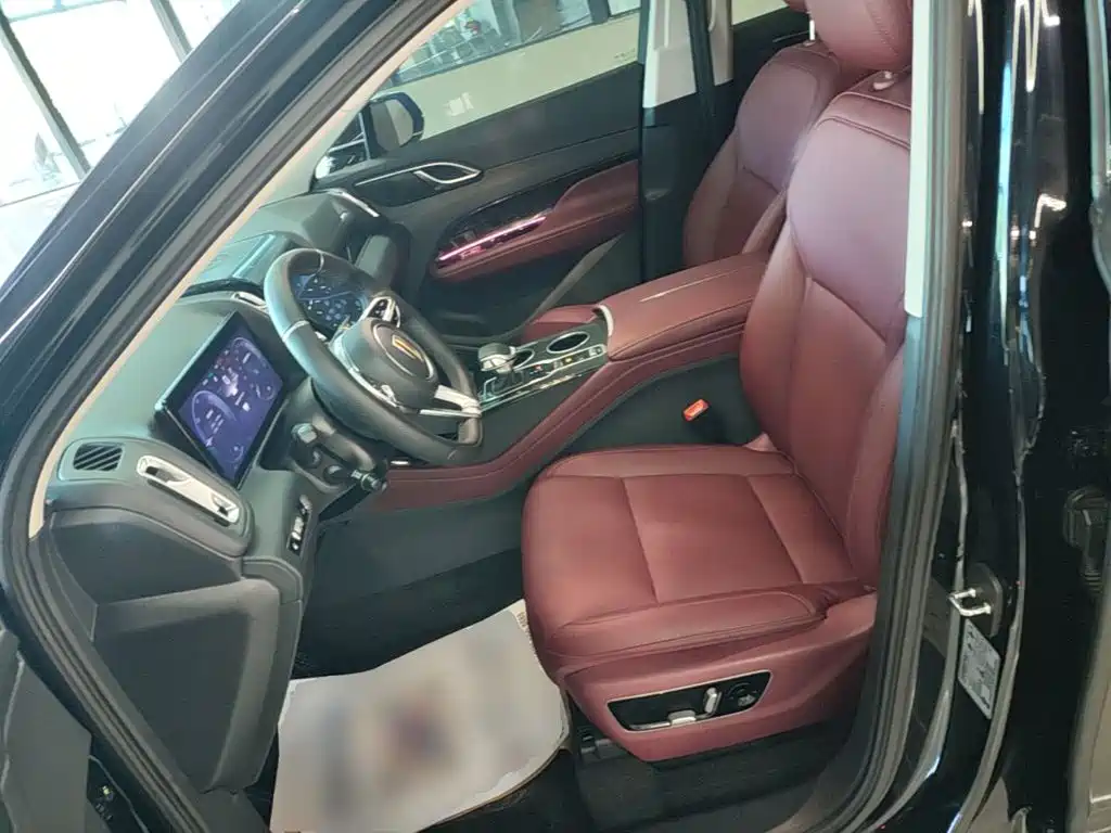 Hongqi HS3 PHEV 2025 2025 PHEV 117km Power PLUS Edition