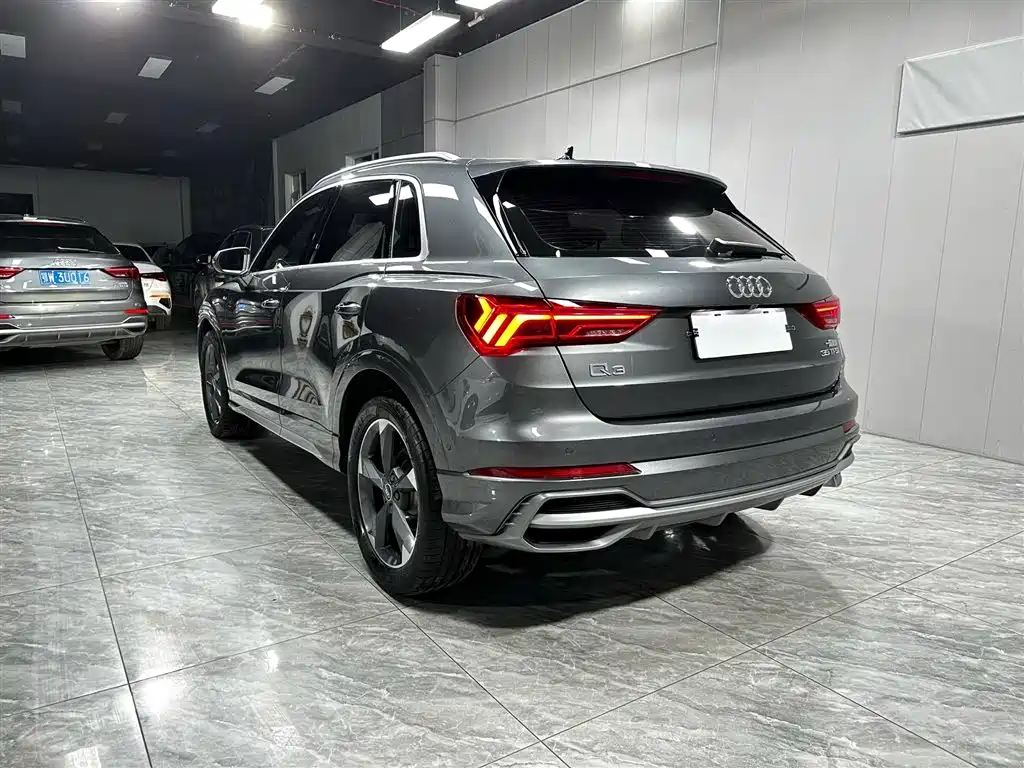 Audi Q3 2022 35 TFSI Fashion Dynamic фото 4