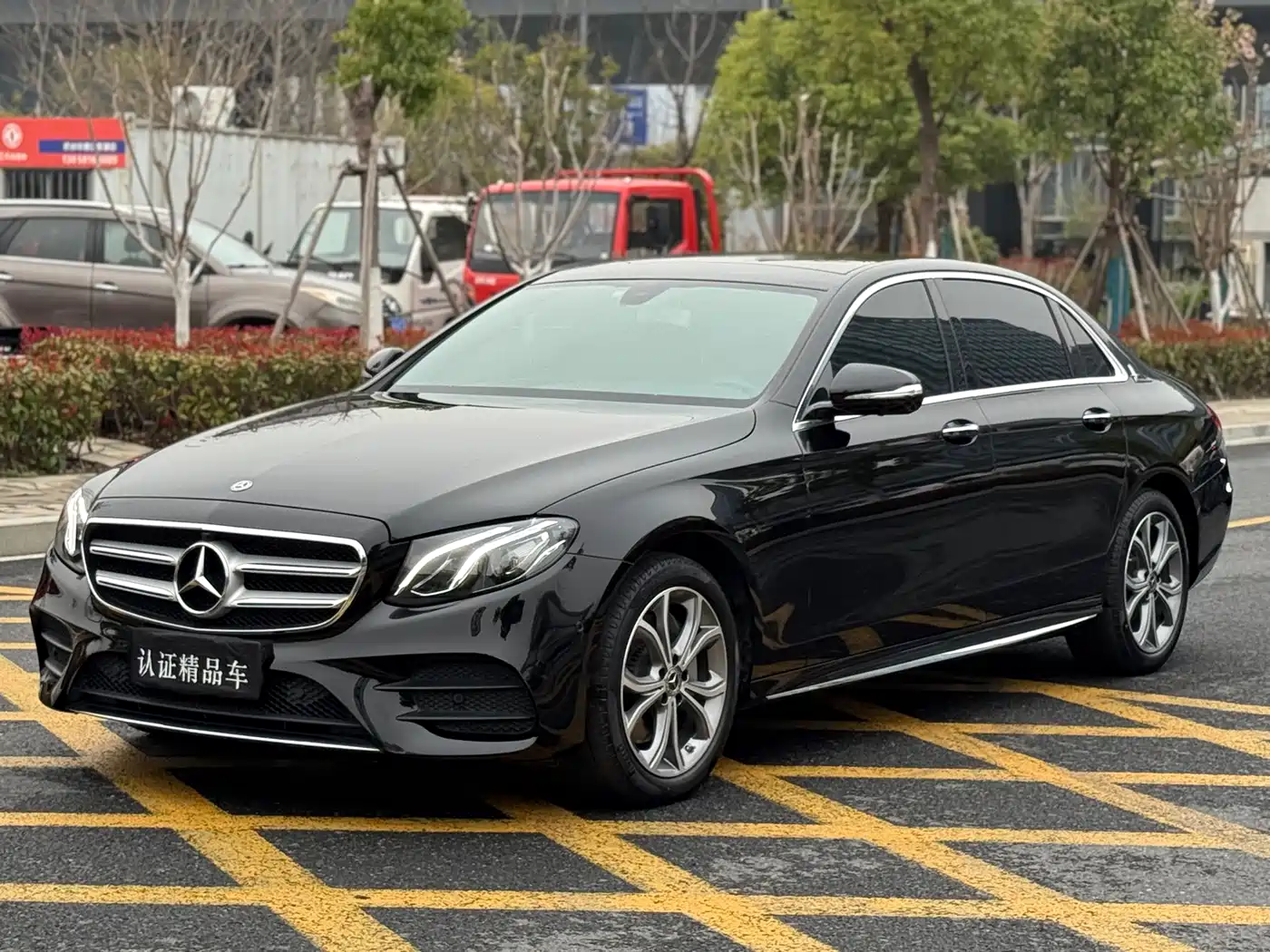 Mercedes-Benz E-Class 2020 E 300 L Sport Fashion Model