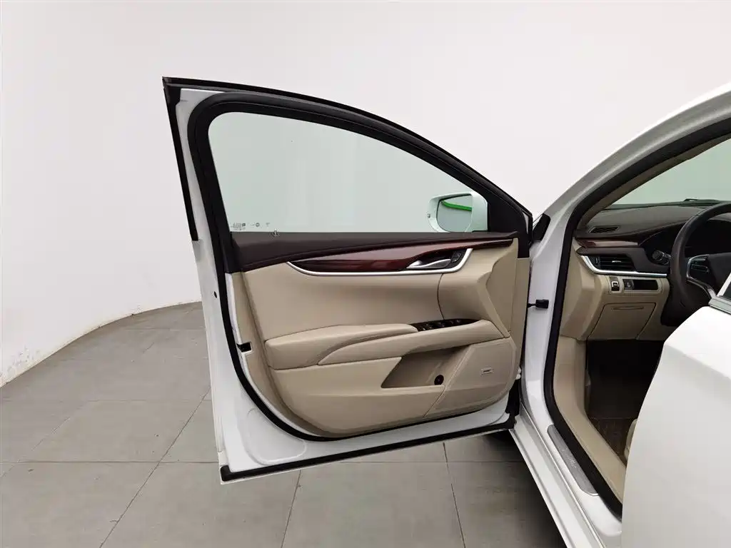 Cadillac XTS 2017 28T Elite фото 8