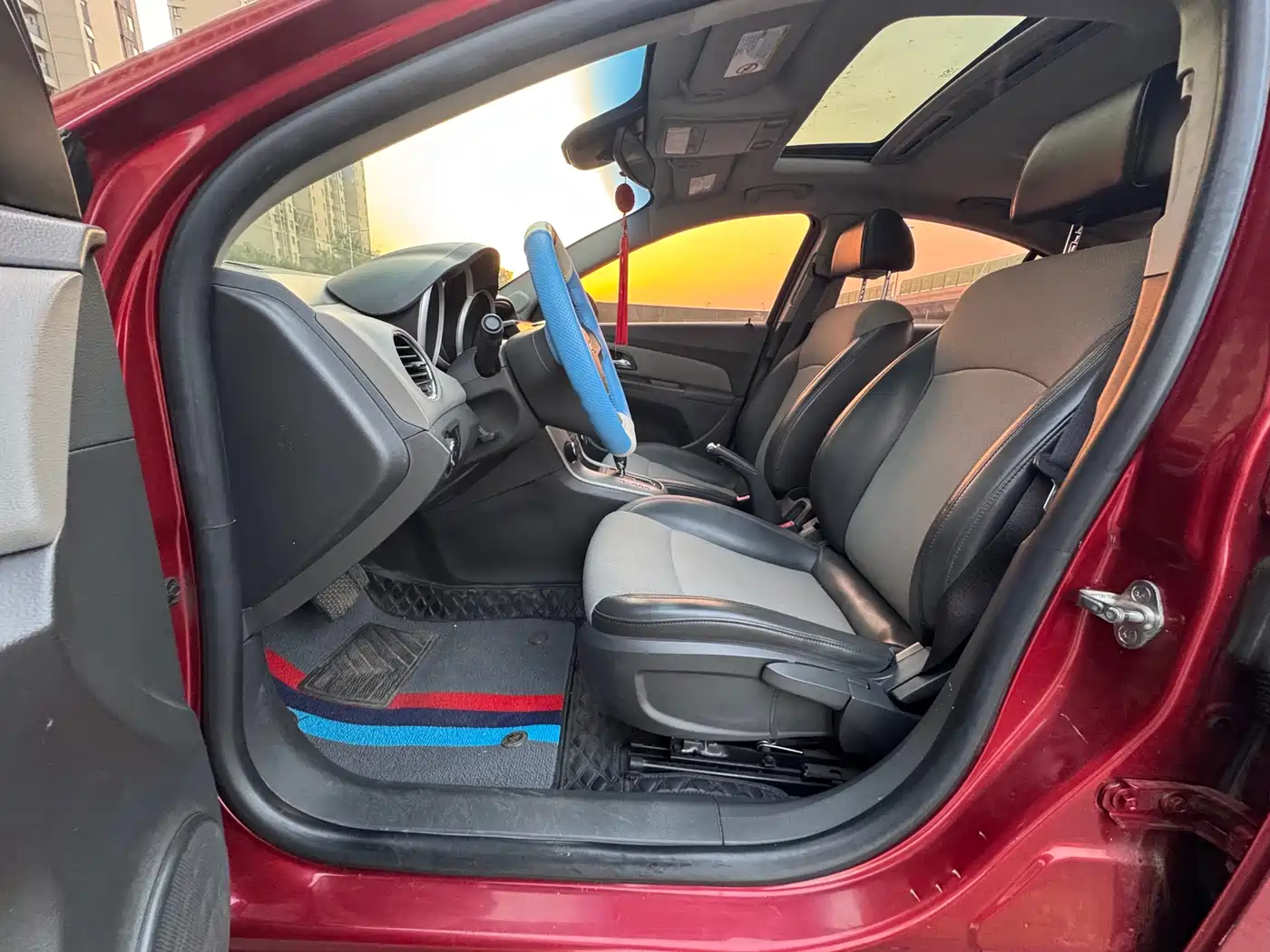 Chevrolet Cruze 2012 1.6L SE AT фото 3