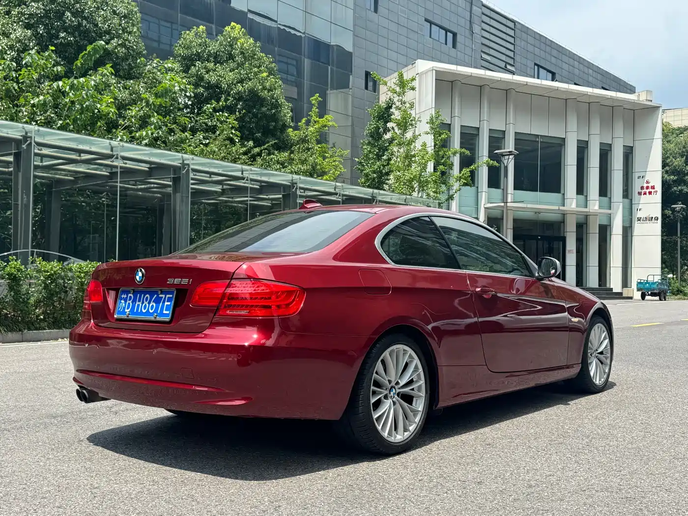 BMW 3 Series (Import) 2013 2011 325i Coupe