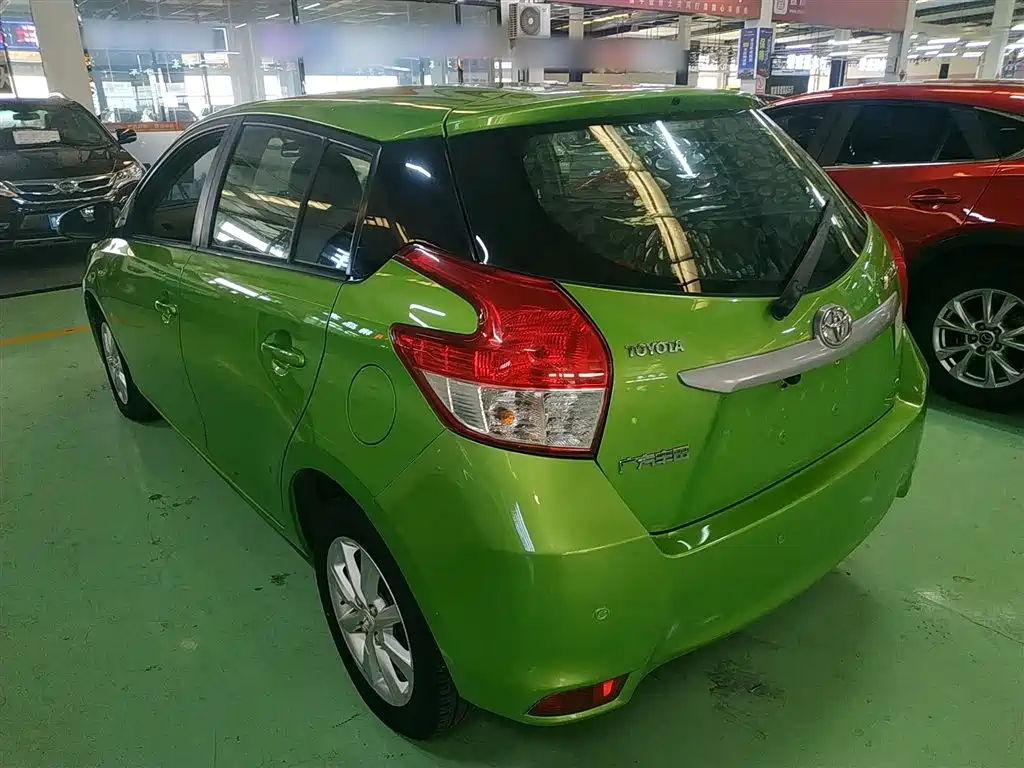 Toyota YARiS L Zhi Xuan 2014 1.5G Automatic Dynamic Edition фото 5