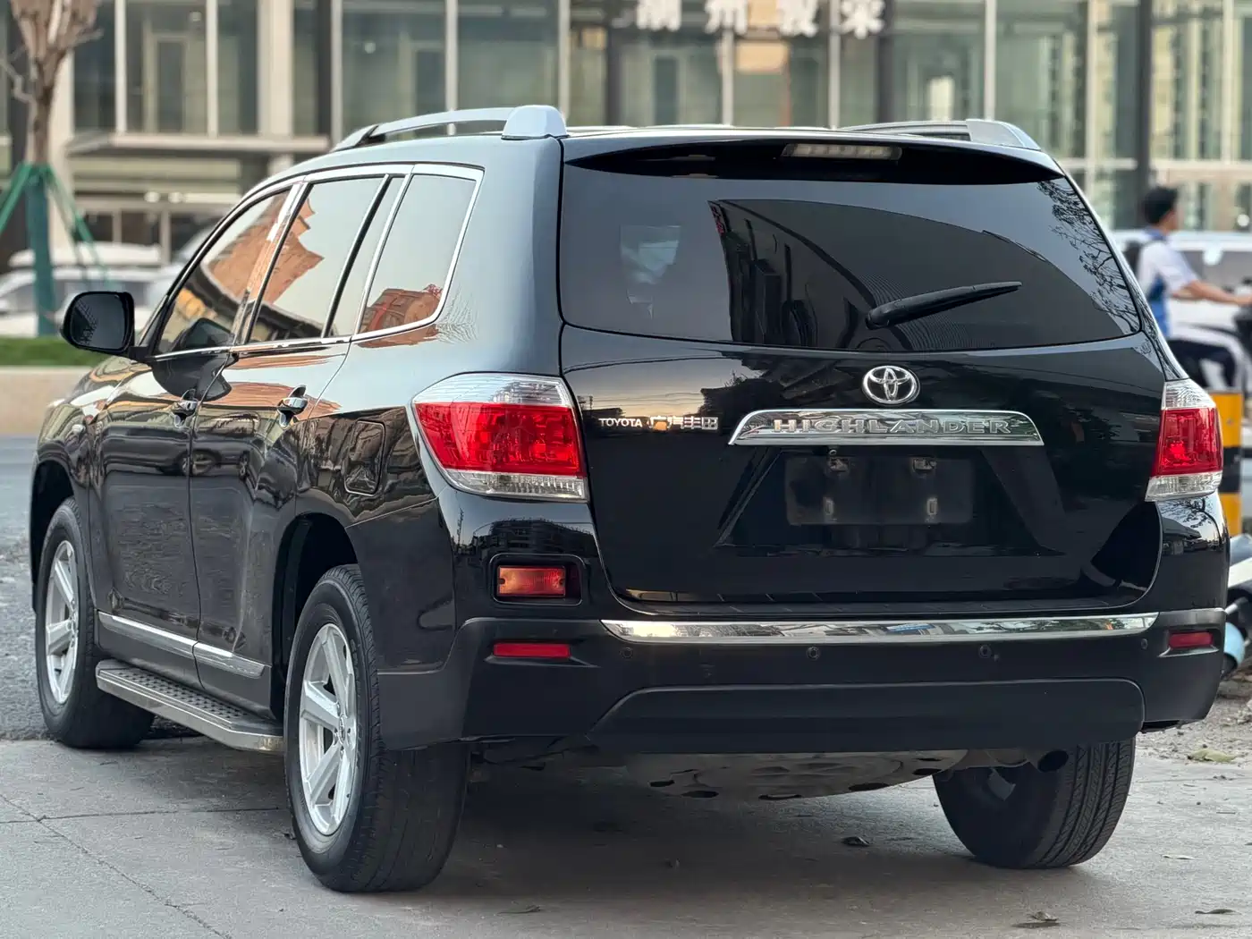 Toyota Highlander 2012 2.7L 2WD 5-seater Elite Edition фото 19