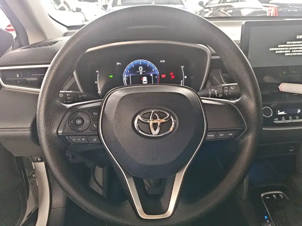 Toyota Frontlander 2025 2024 2.0L CVT Elite Edition
