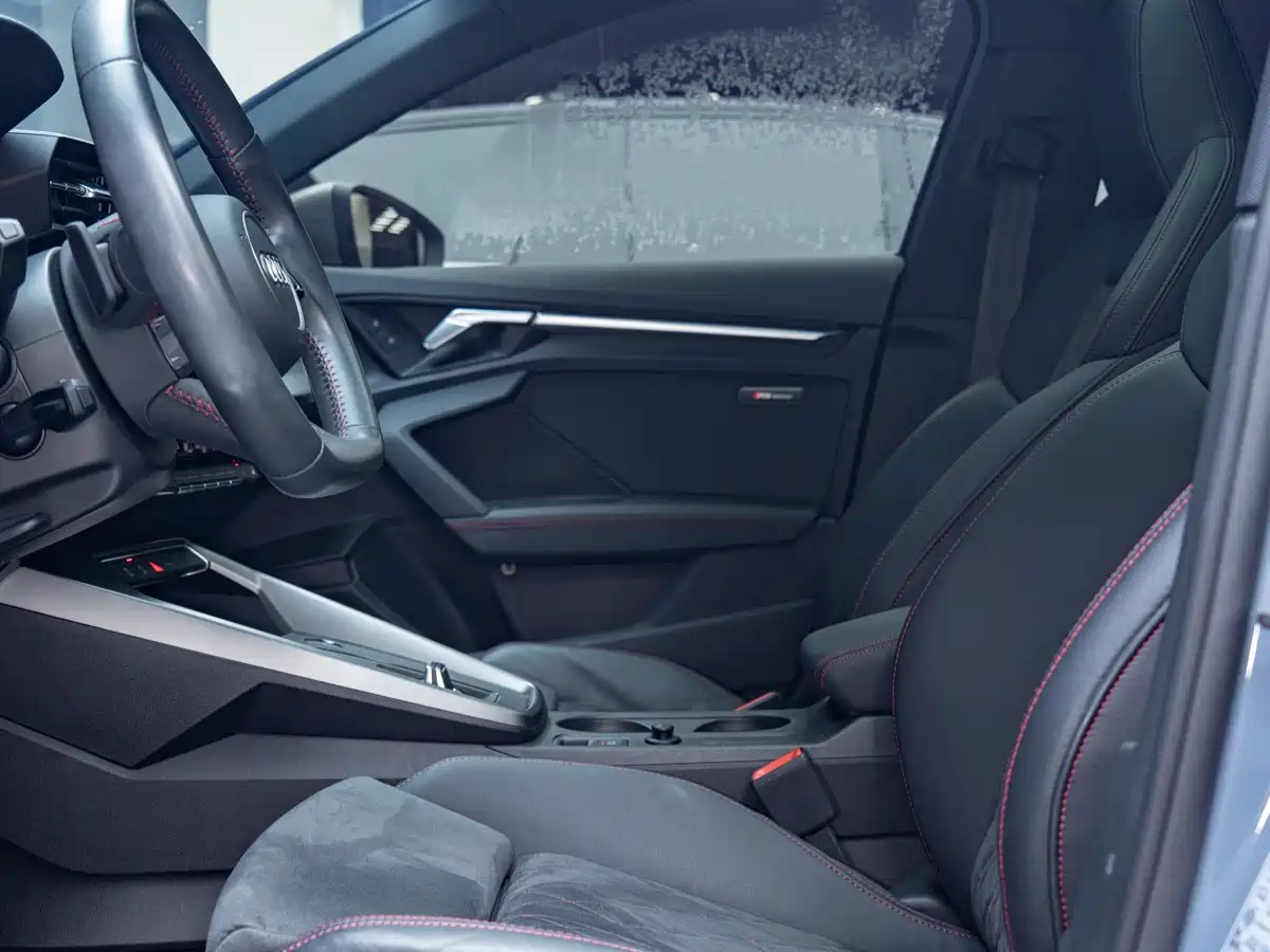 Photo 13 - Audi A3