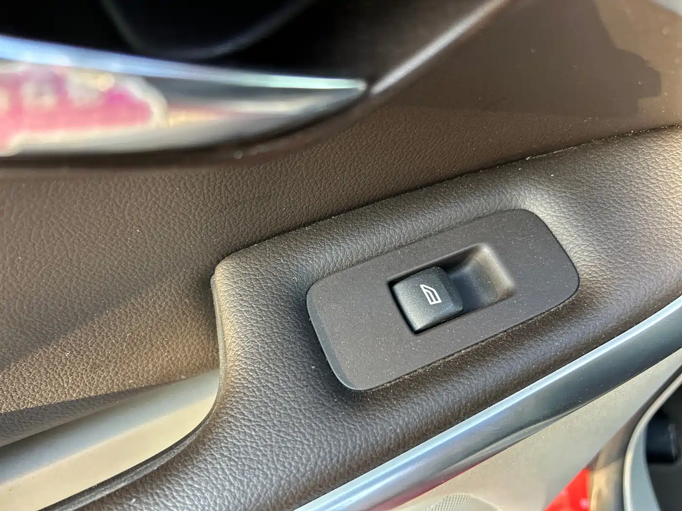 Фото 32 - Volvo V40
