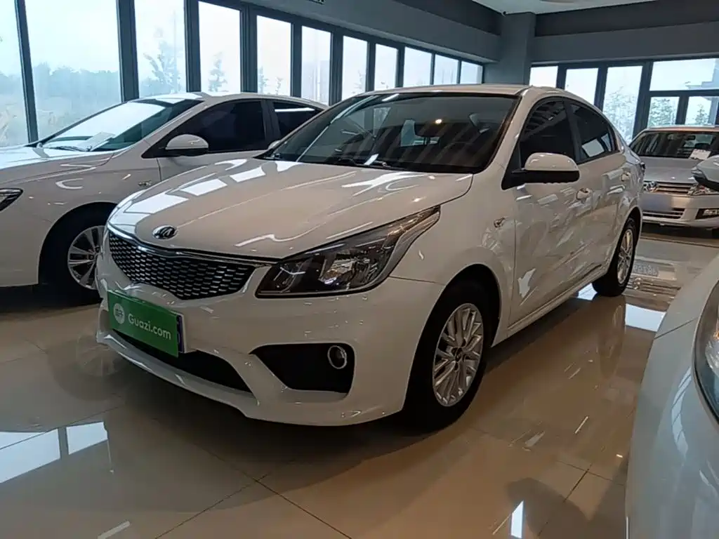 Kia K2 2017 2017 Sedan 1.4L AT GLS