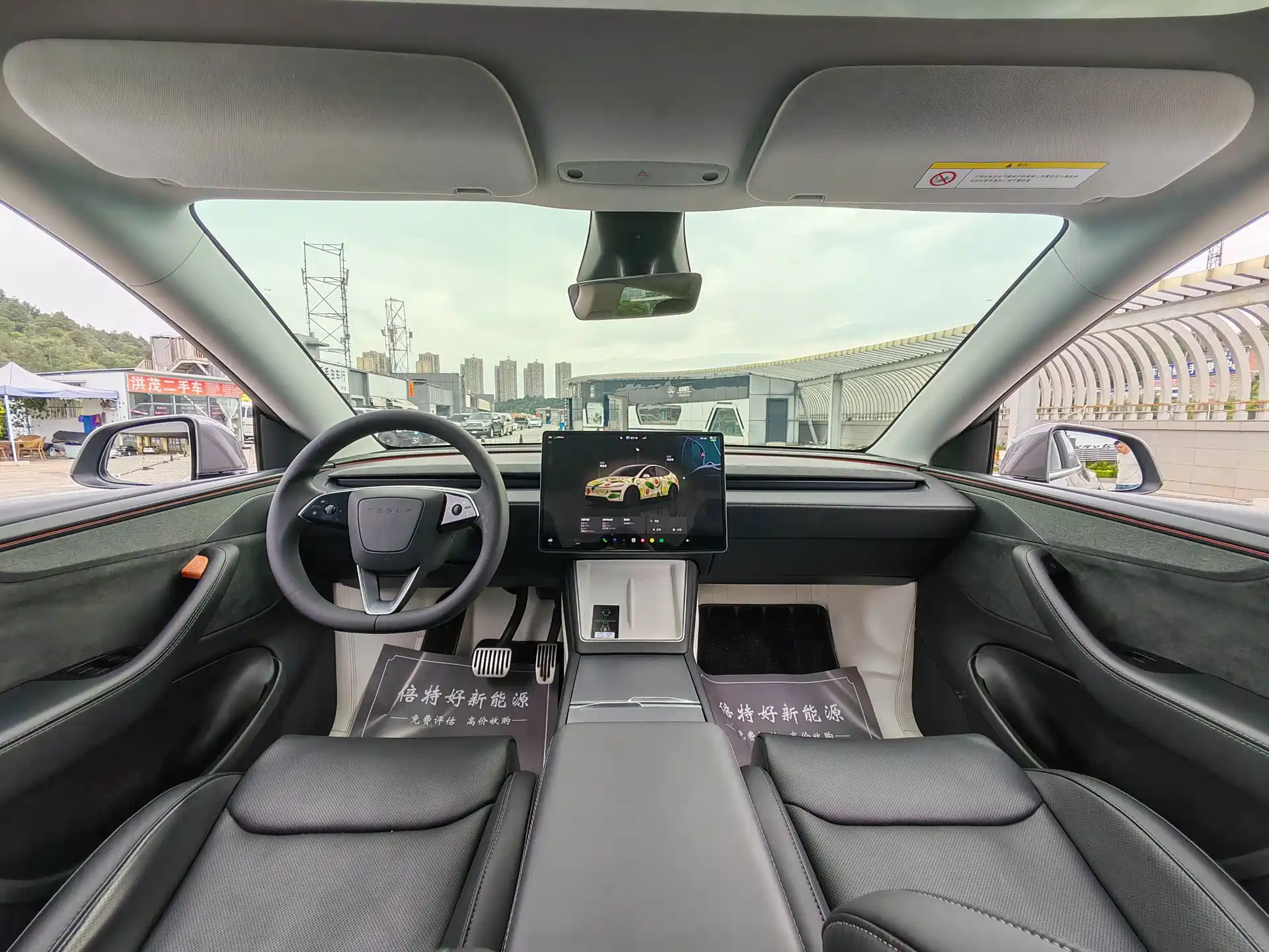 Фото 22 - Tesla Model Y