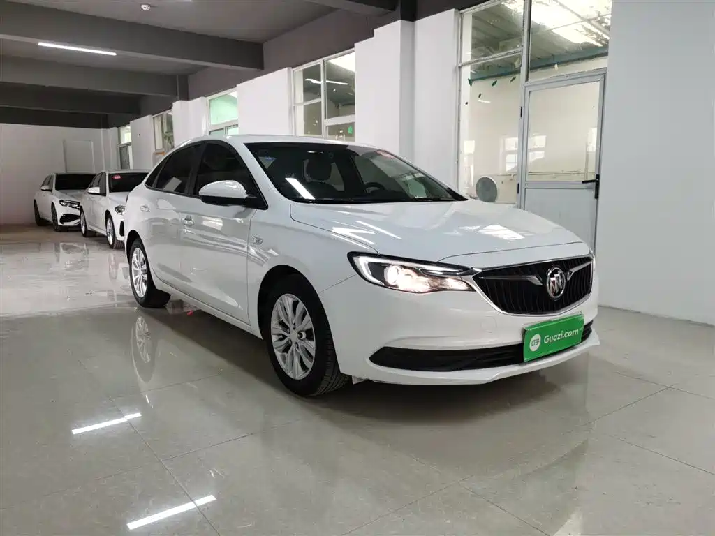 Buick Excelle 2018 15T Dual Clutch Elite (China V) фото 22