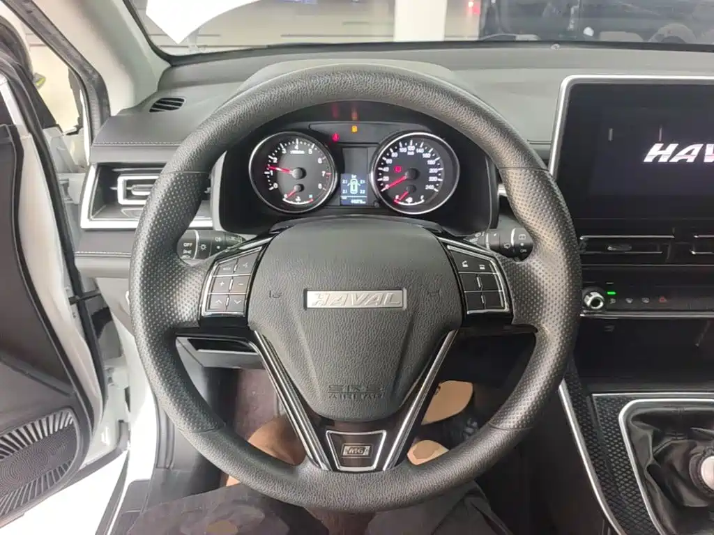 Haval M6 2023 2023 PLUS 1.5T Manual Elite Smart Connect