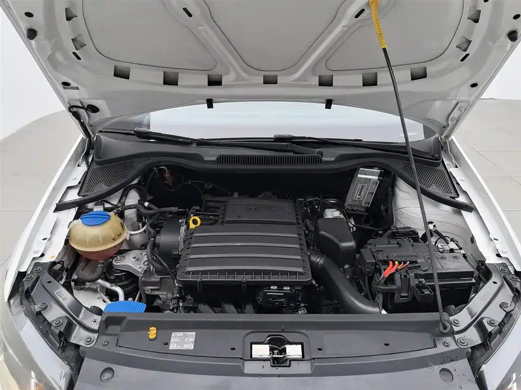 Volkswagen Polo 2018 1.5L Auto Comfort фото 6