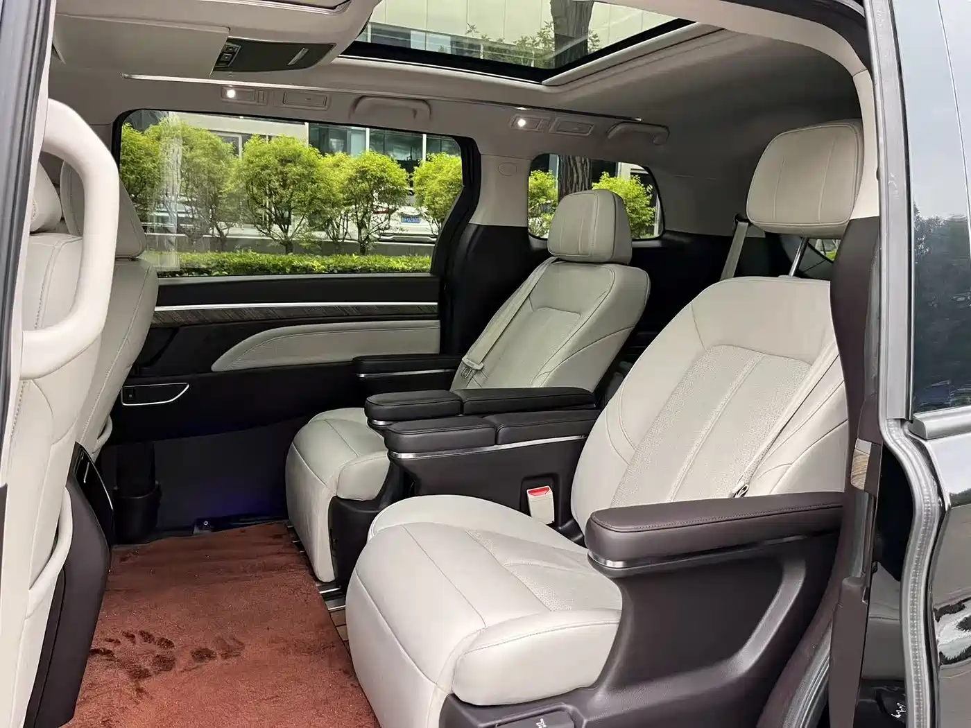 GAC Trumpchi Trumpchi M8 2021 Master Series 390T Ultimate Edition фото 8