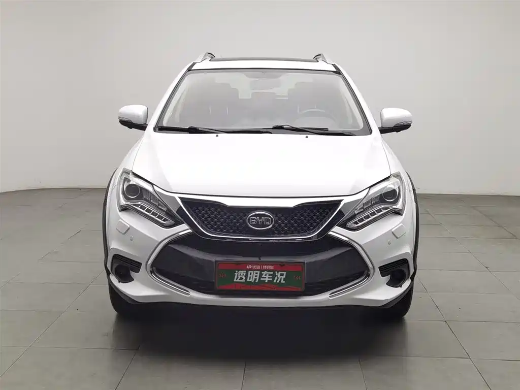 BYD Tang New Energy 2015 2.0T AWD Premium фото 3