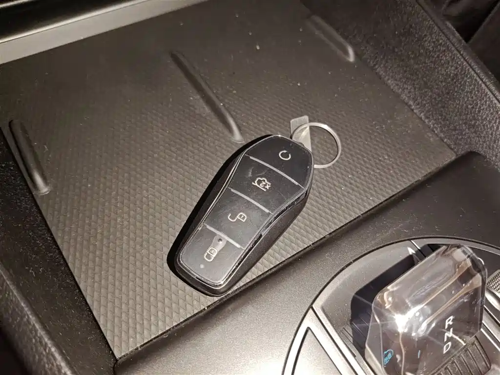 BYD Hai Bao 05 DM-i 2025 DM-i Smart Drive Edition 55KM Luxury фото 17