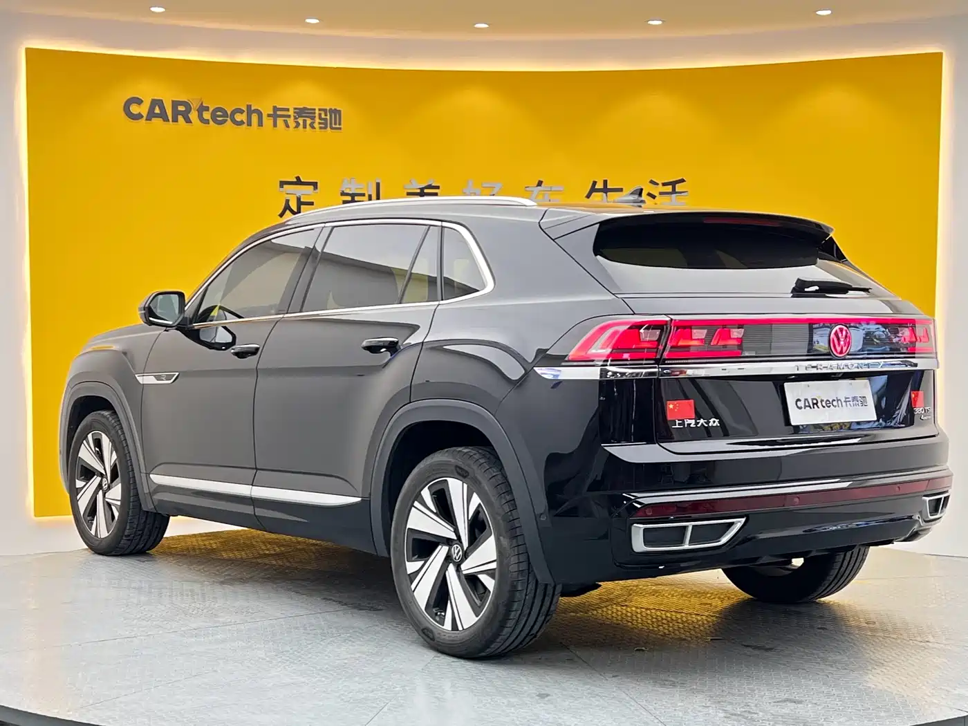 Volkswagen Teramont 2024 Teramont X 380TSI 4WD Premium Luxury Edition фото 5