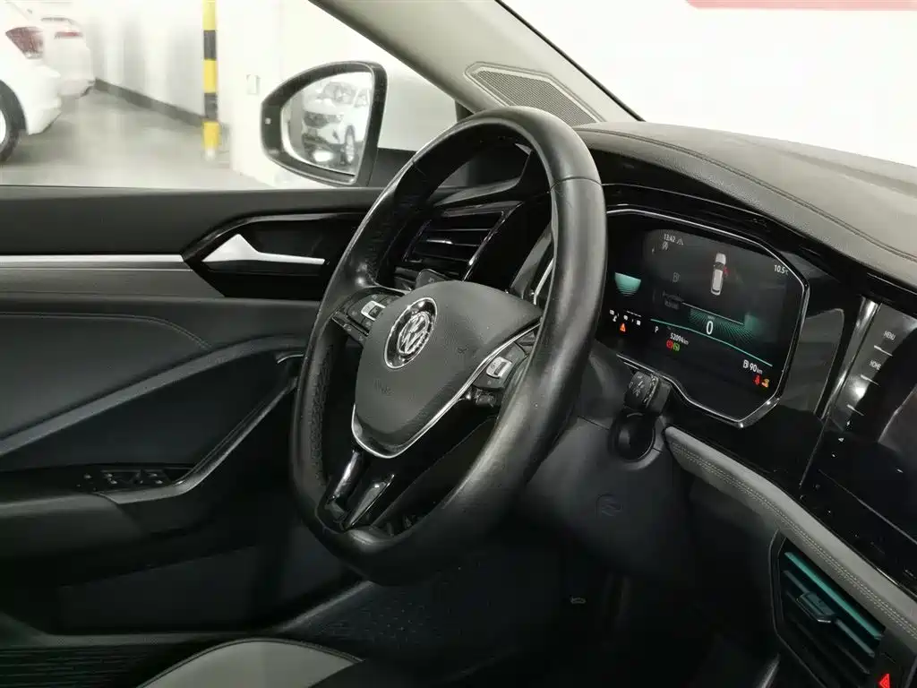 Volkswagen Sagitar 2021 200TSI DSG Surpassing Edition фото 22