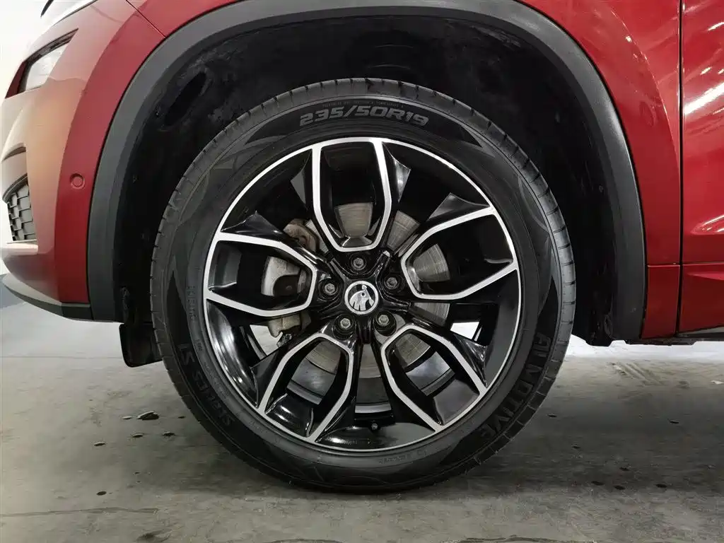 Škoda Kodiaq GT 2019 TSI330 2WD Luxury Edition China V фото 17