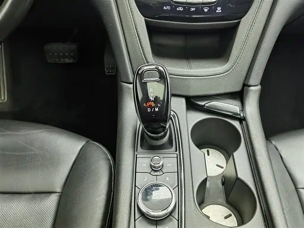 Cadillac XT5 2020 28T Luxury Model фото 13