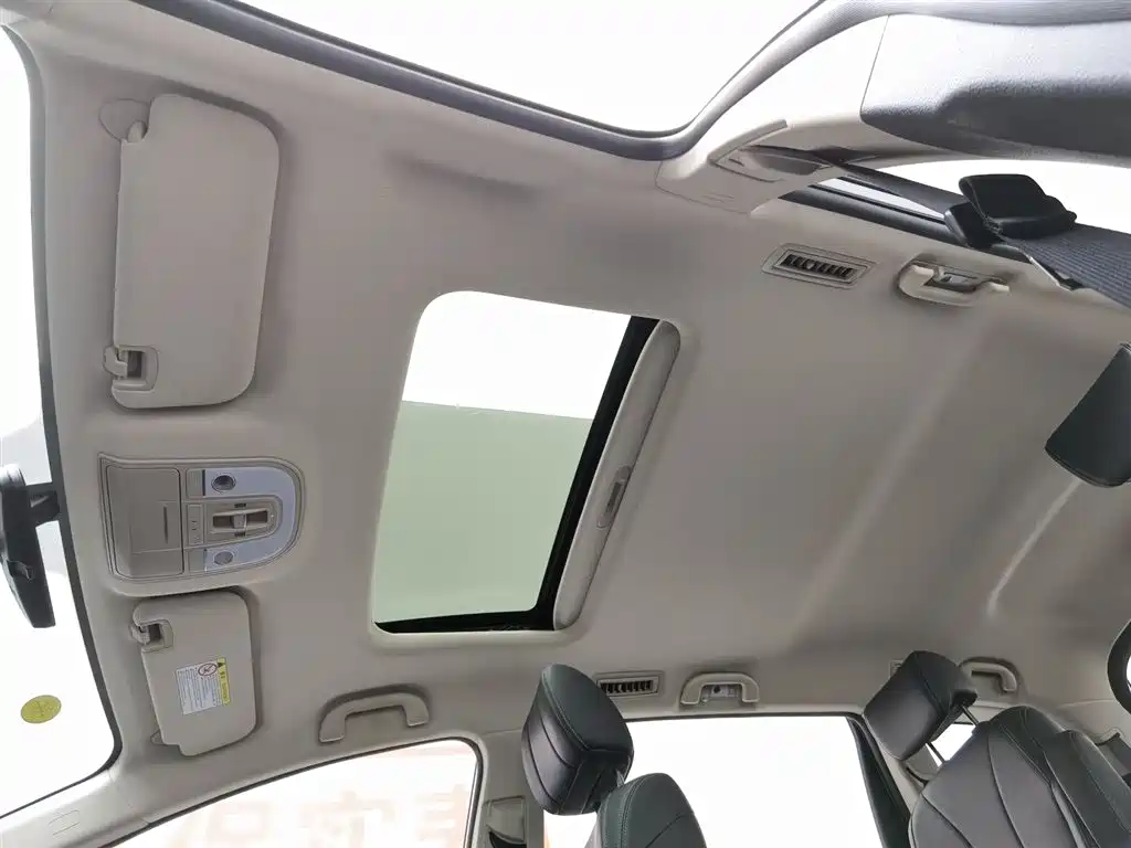 BYD Song MAX 2021 Upgrade 1.5T Automatic Luxury Edition 6-Seater фото 14