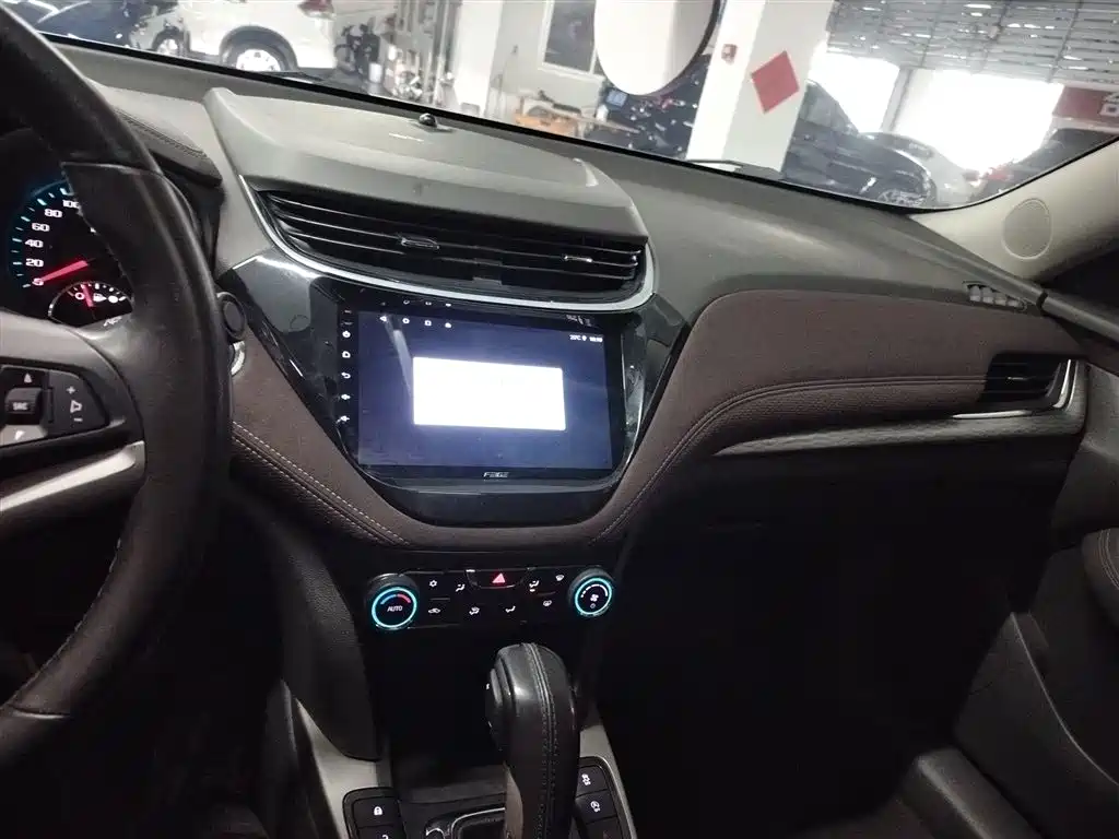 Chevrolet Malibu 2018 530T Automatic Trend Edition фото 13