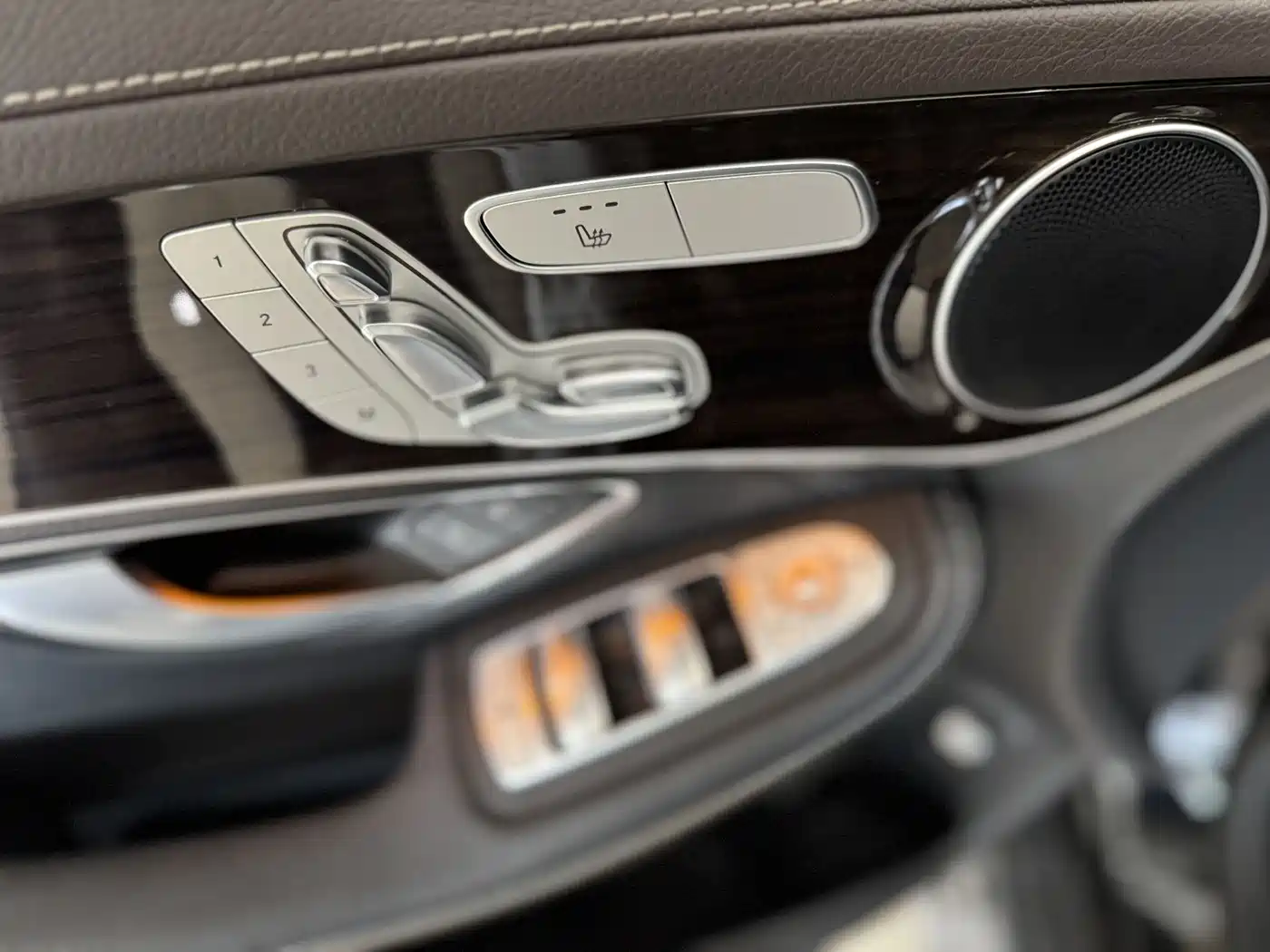 Mercedes-Benz GLC 2019 Facelift GLC 260 L 4MATIC Luxury фото 7