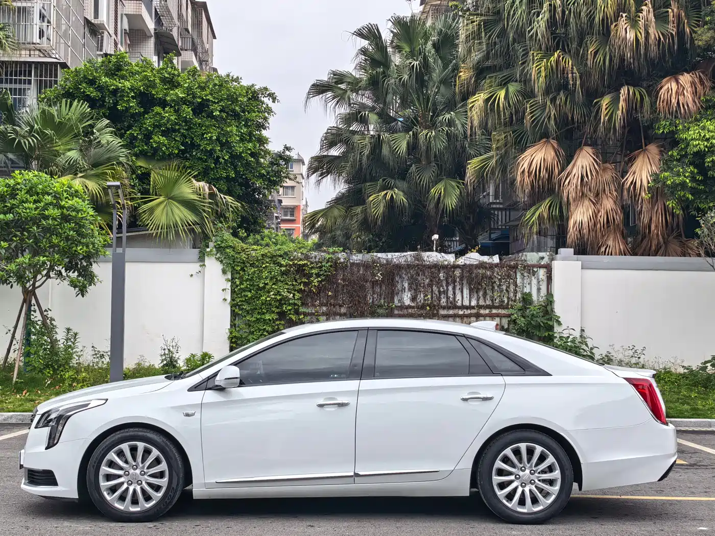 Cadillac XTS 2018 28T Technology фото 3