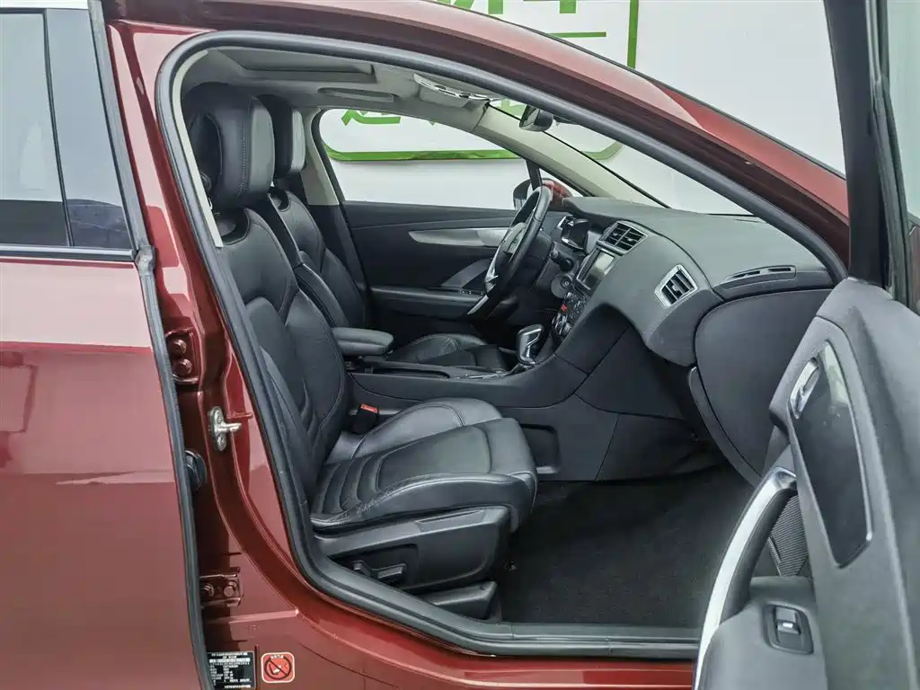 DS 4S 2016 Model 1.6T Automatic Smart Enjoy Edition THP160 фото 23