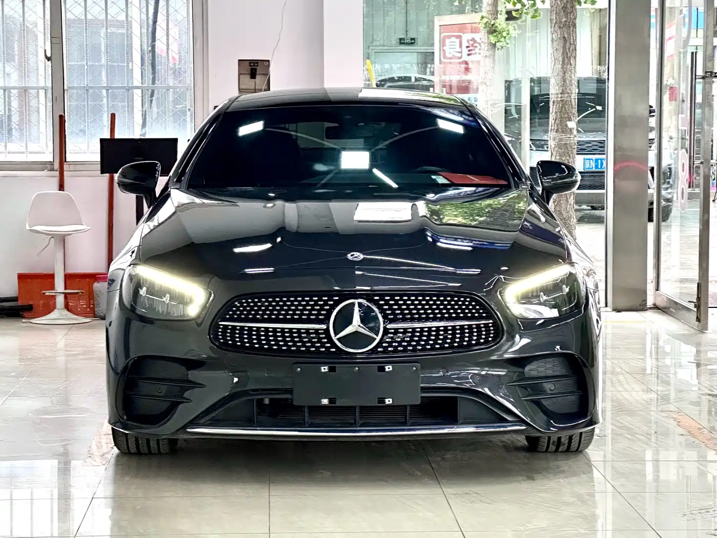  E CLASS