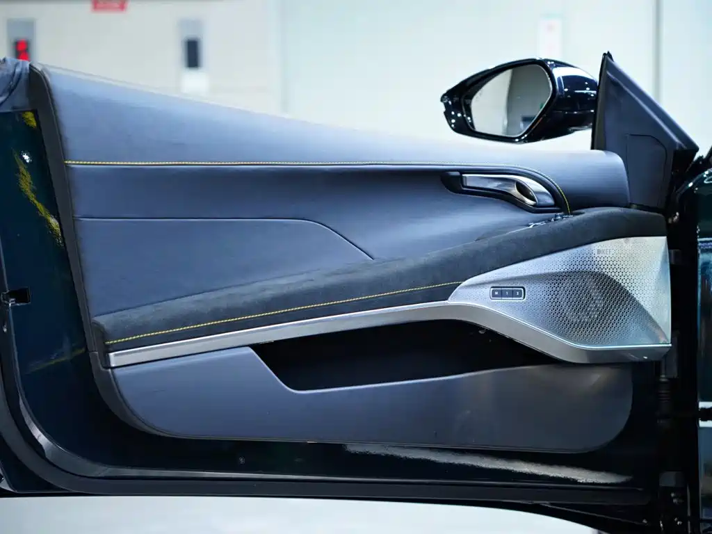 Lotus EMIRA 2024 2021 2.0T DCT First Edition