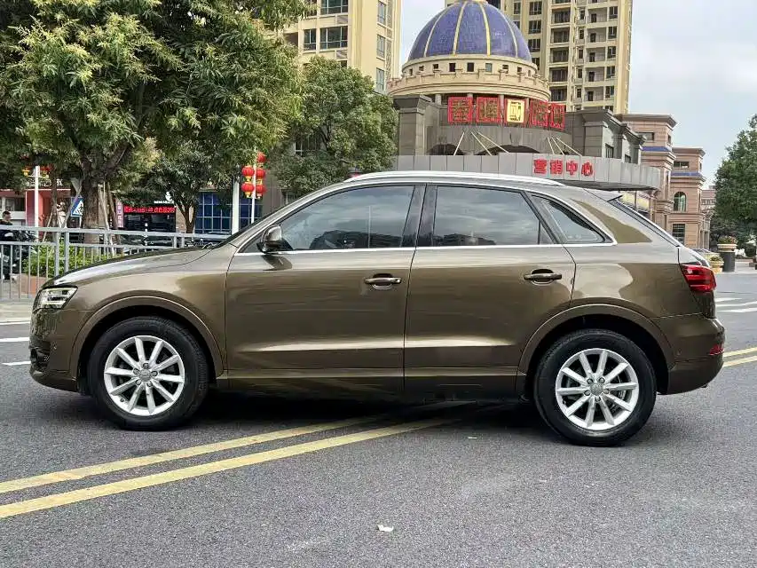 Фото 11 - Audi Q3