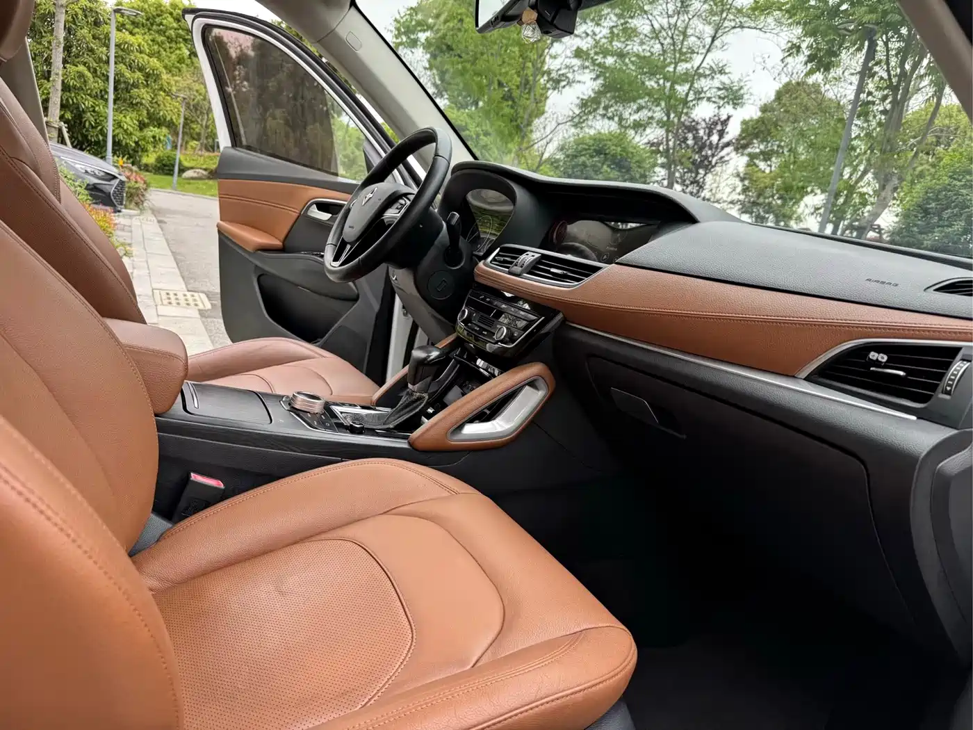Borgward BX7 2017 2016 28T 2WD Luxury Edition 5-seater
