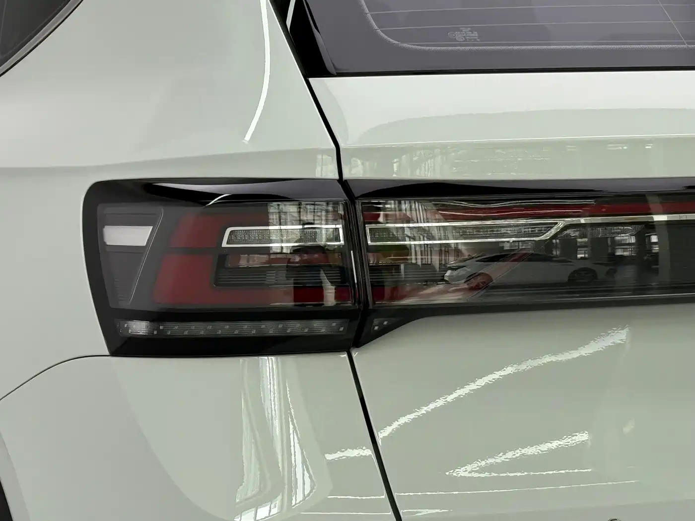 Volkswagen Tharu, миниатюра 7