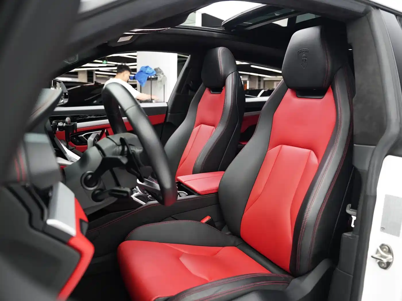 Lamborghini Urus 2018 4.0T V8 фото 8