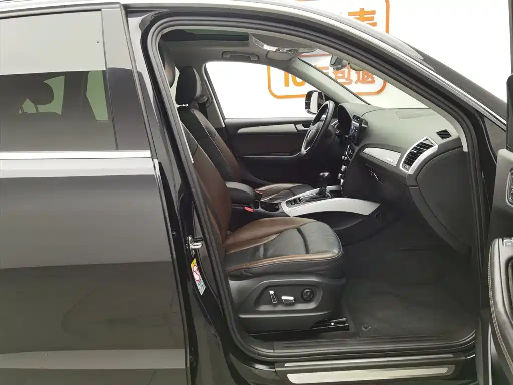Audi Q5 2018 Collector's Edition 40 TFSI Technology фото 23