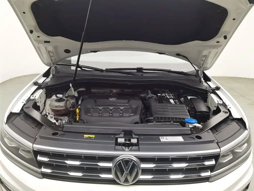 Volkswagen Tiguan L 2018 Facelift 330TSI Automatic 2WD Flagship Edition фото 6