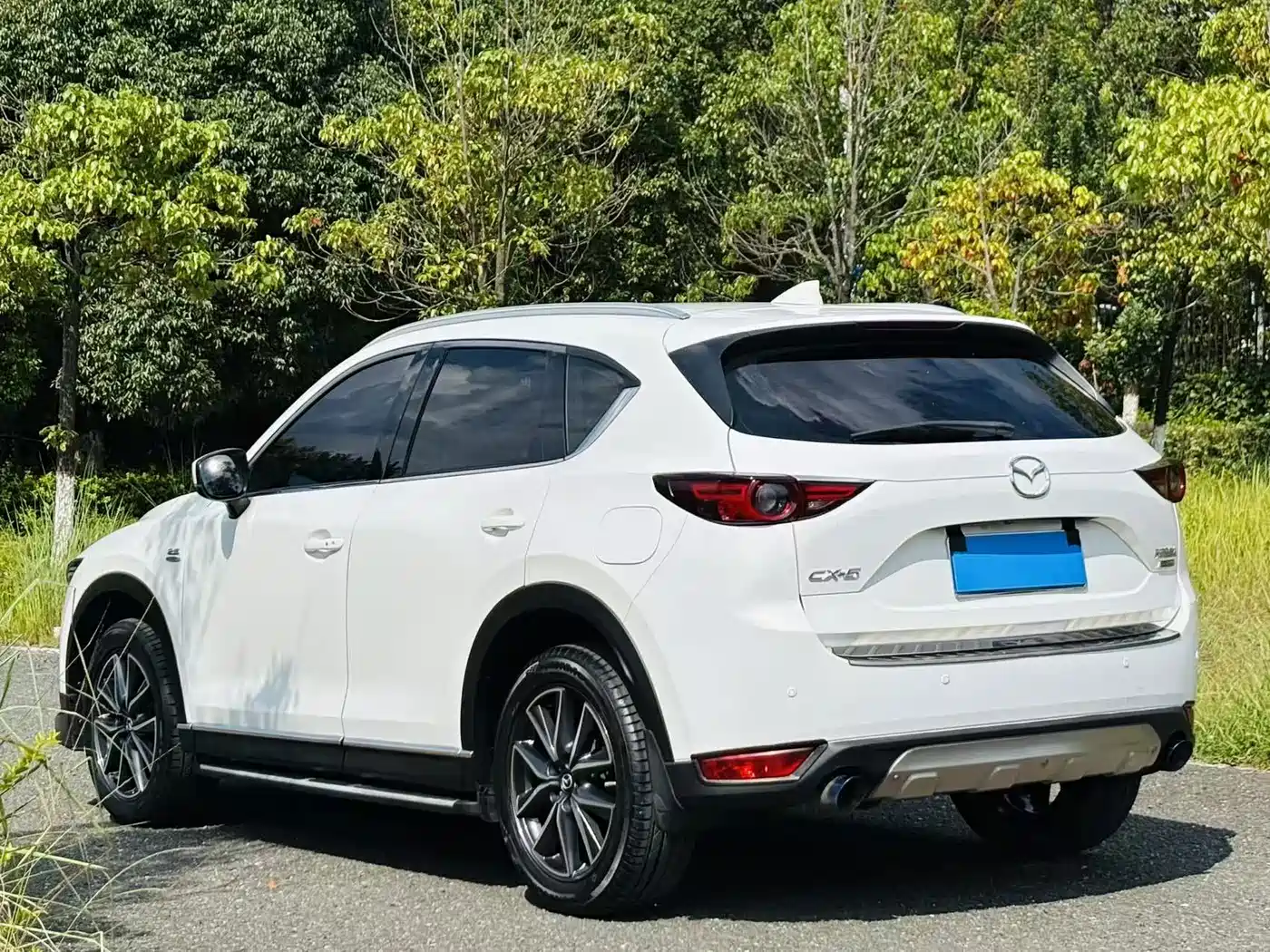 Photo 8 - Mazda CX-5