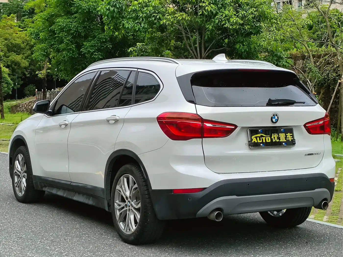 Фото 13 - BMW X1