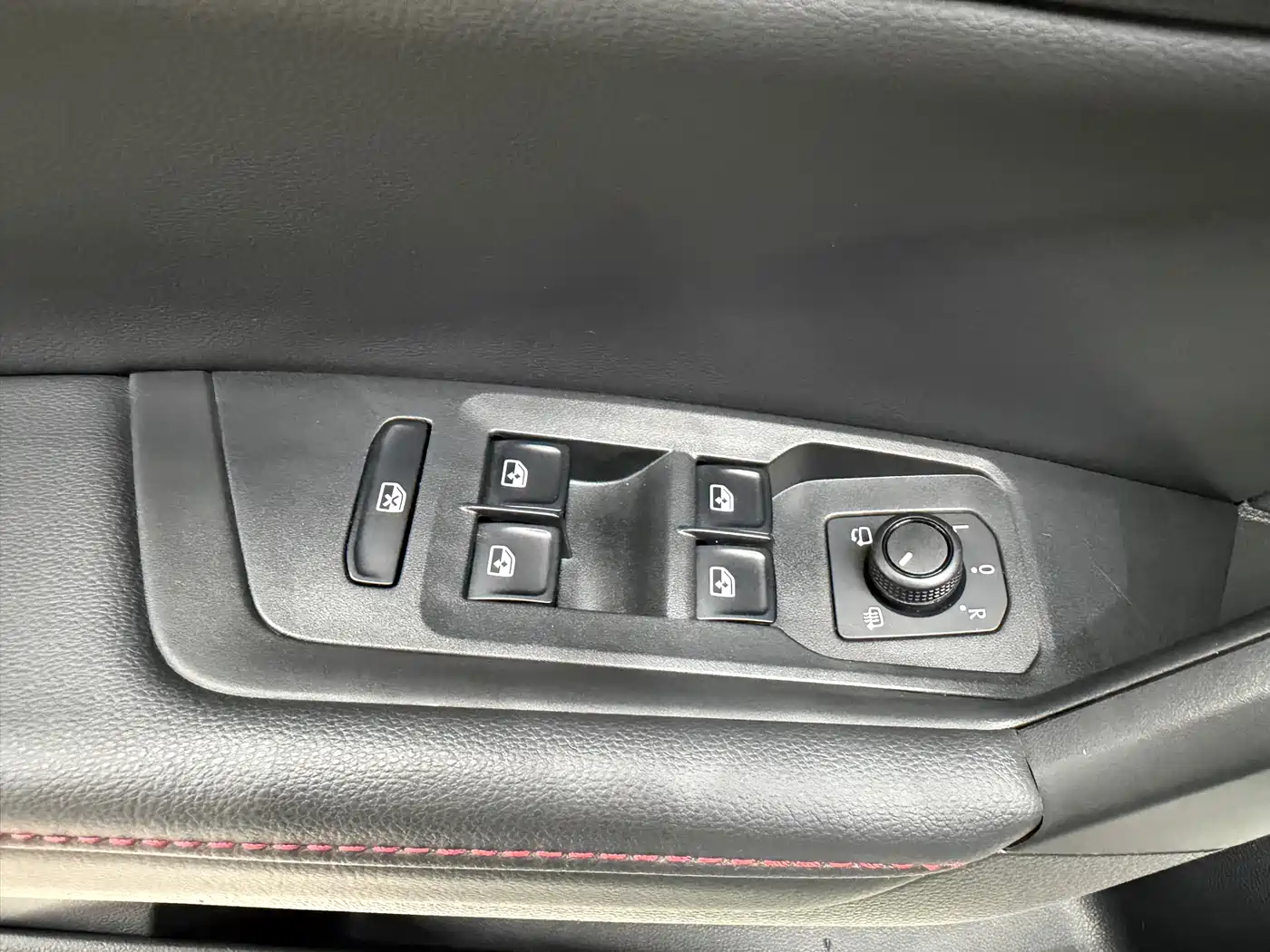 Volkswagen Lavida 2023 280TSI DSG Starlight Comfort Edition фото 16