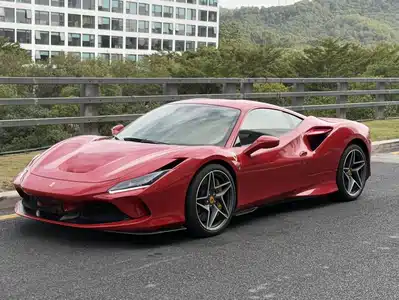 Ferrari F8