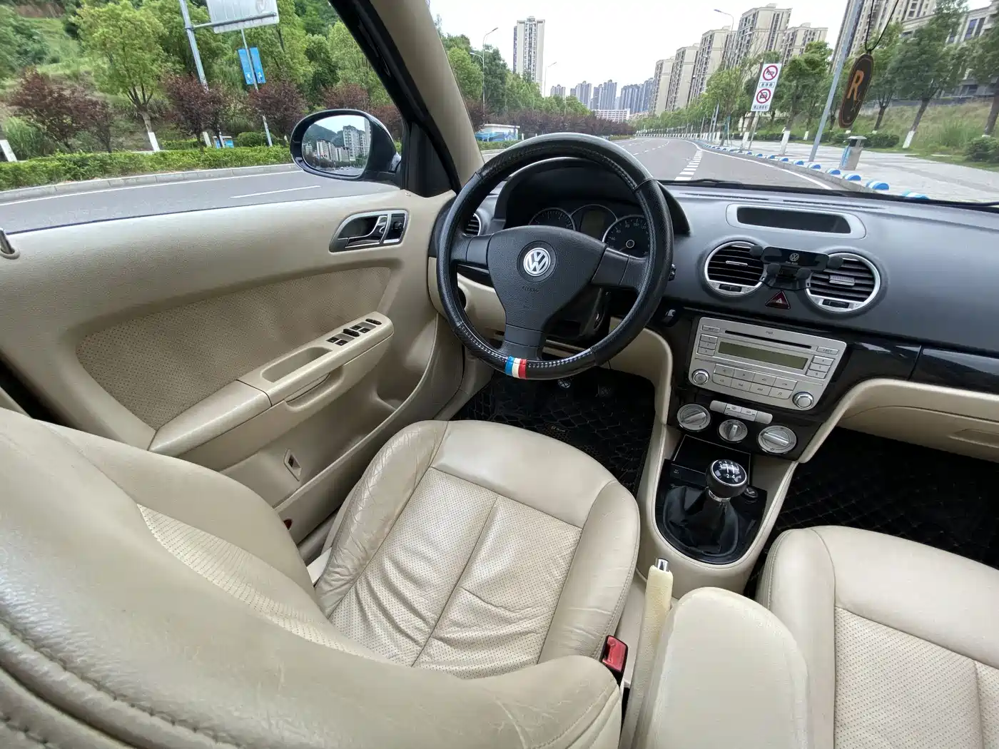 Volkswagen Lavida 2008 Model 1.6L Manual Pinyou Edition фото 24