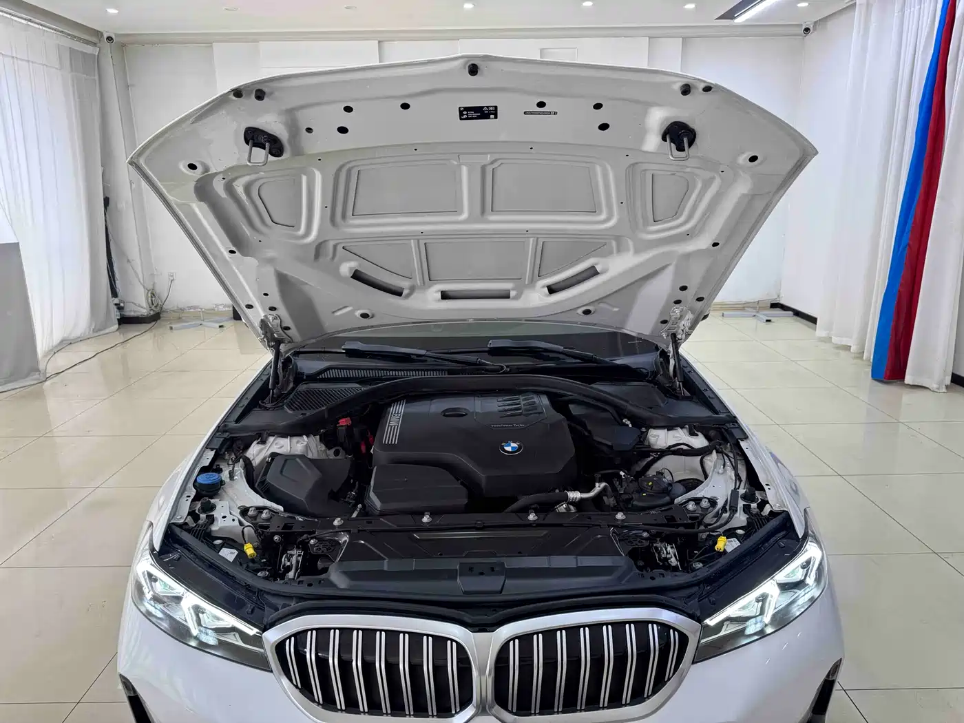 BMW 3 Series 2023 320Li M Sport Package фото 21