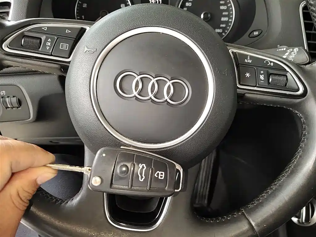 Audi Q3 2016 30 TFSI Heritage Edition Comfort фото 17