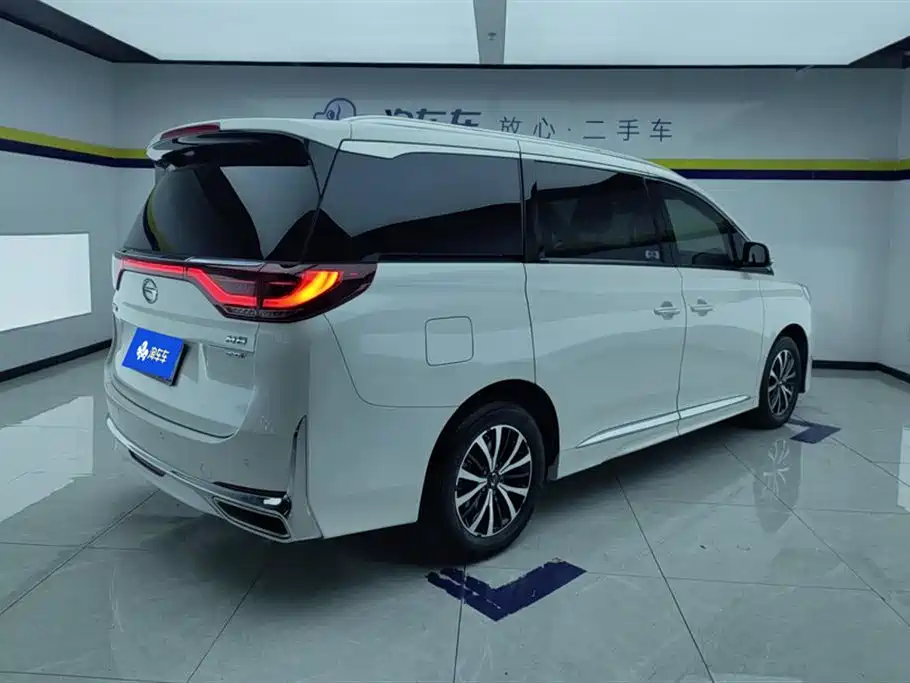 GAC Trumpchi Trumpchi M8 2021 Leading Show Series 390T Premium Edition фото 3