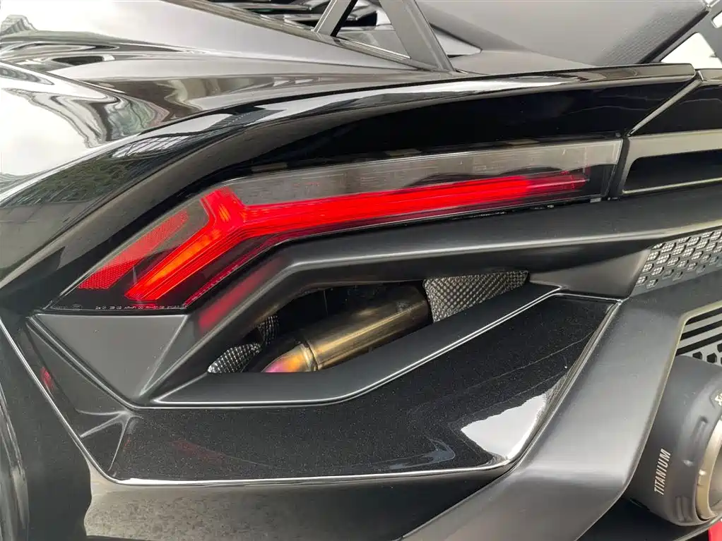 Lamborghini Huracán 2021 Huracán STO фото 8