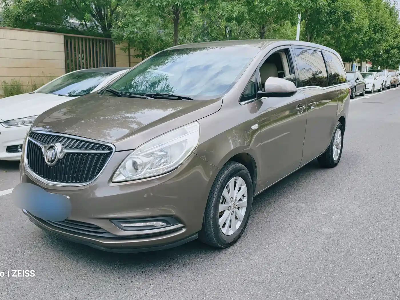 Фото 2 - Buick GL8