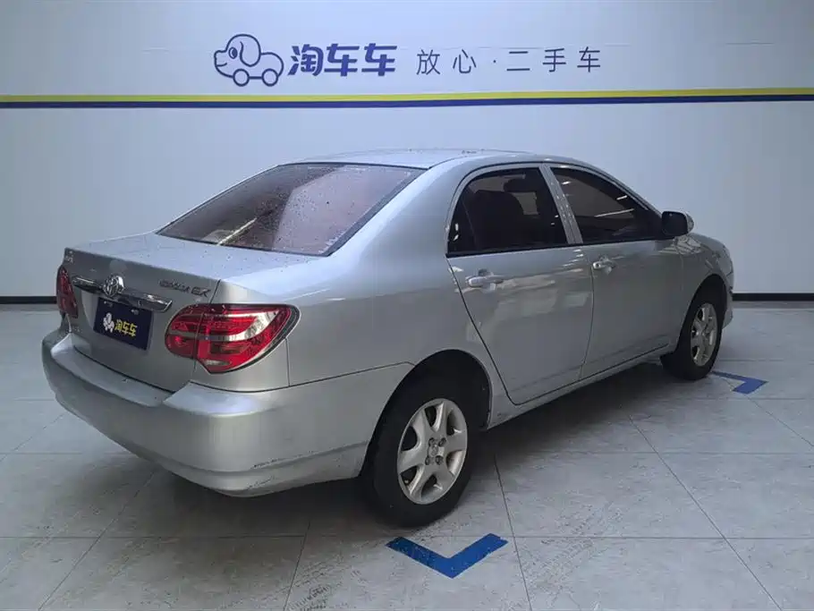 Toyota Corolla 2013 1.6L Automatic Excellence Edition фото 3